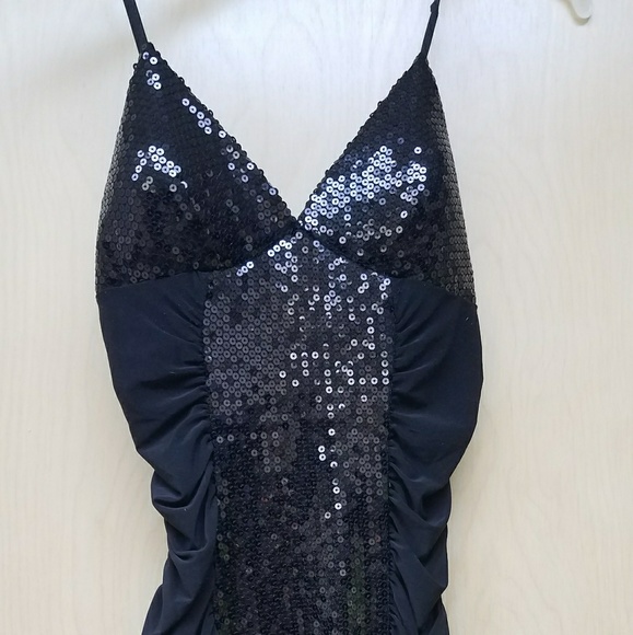 Black cocktail party dress - Picture 1 of 7